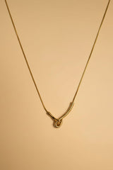 Solène Tie Necklace
