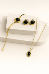 Noir Oval Set