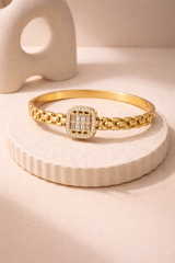 Regal Glow Bangle