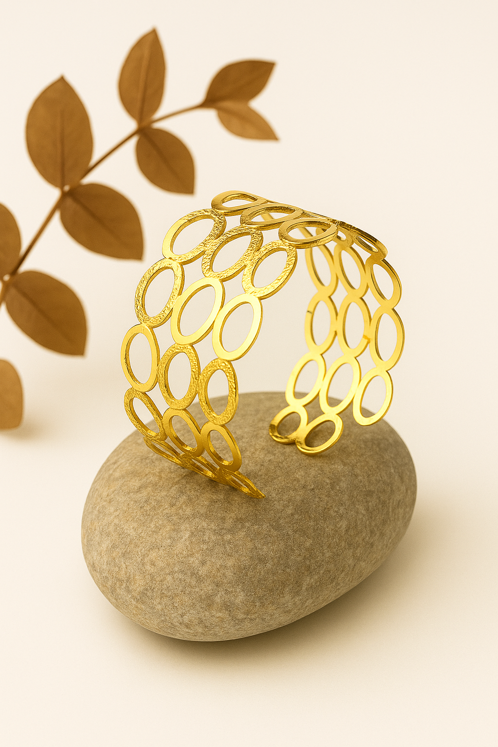 Auralia loop cuff