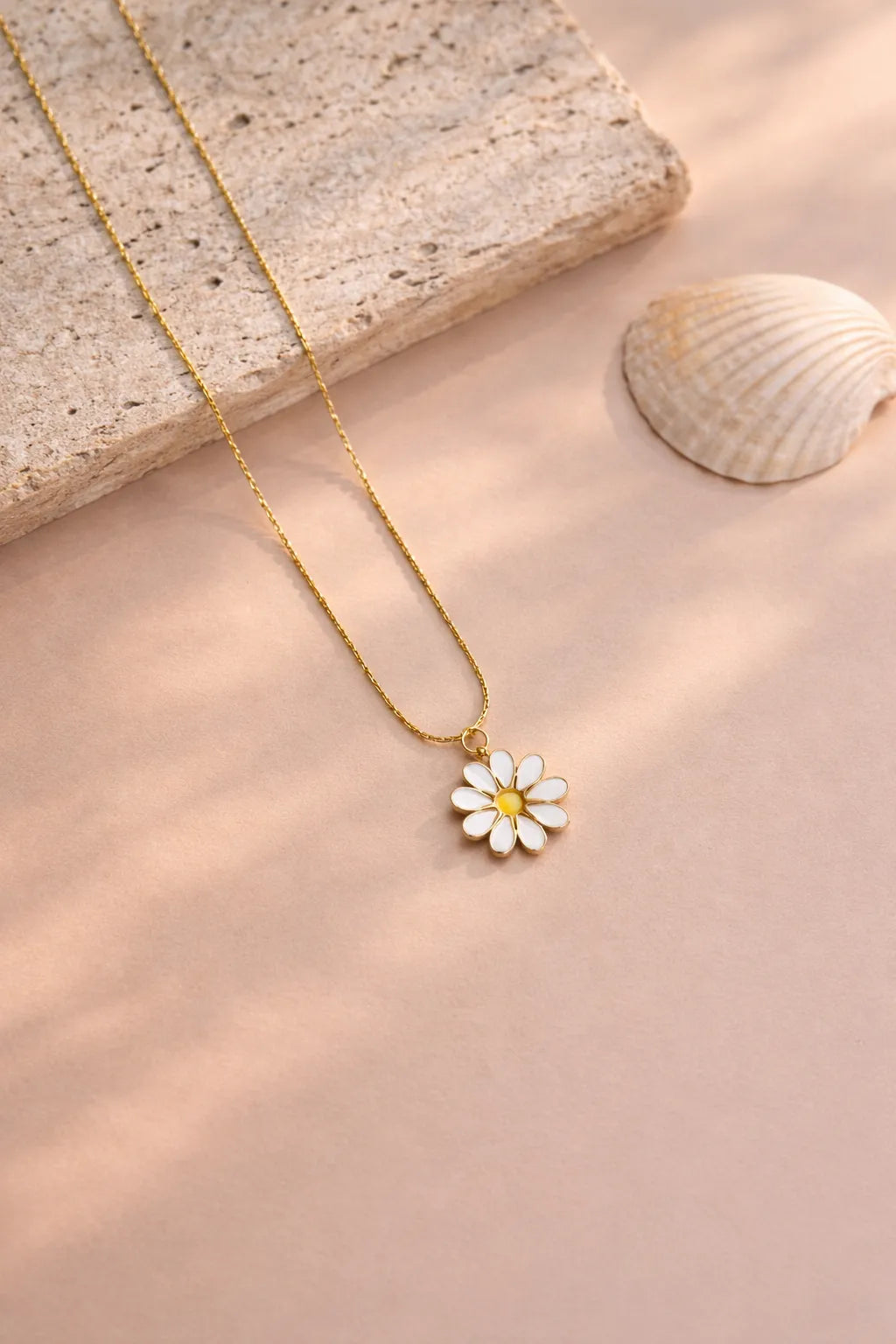 Daisy Glow Necklace