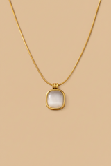 Ivory Halo Necklace