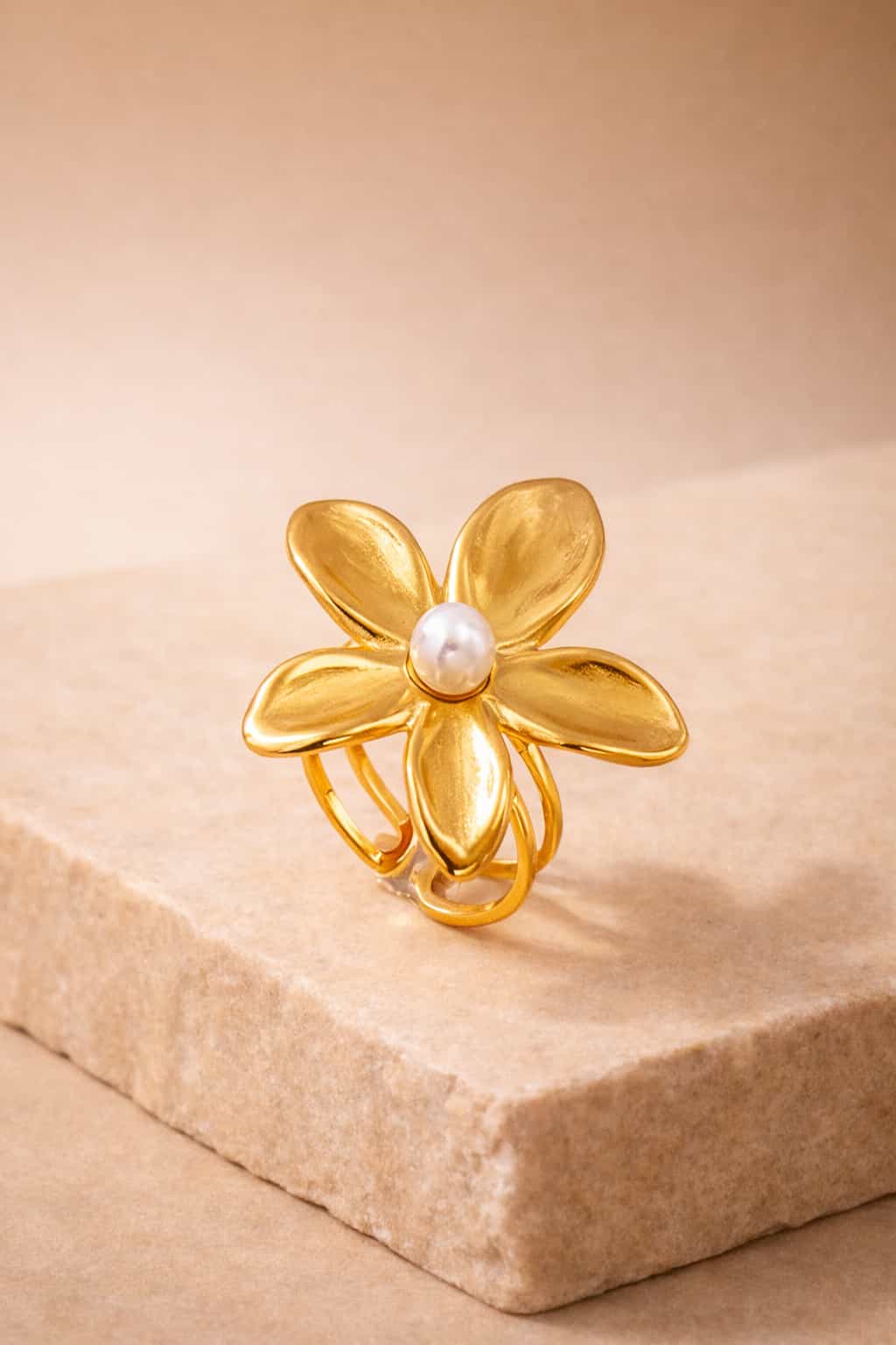 Flora Élégance Ring