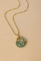 Marinora Shell Medallion