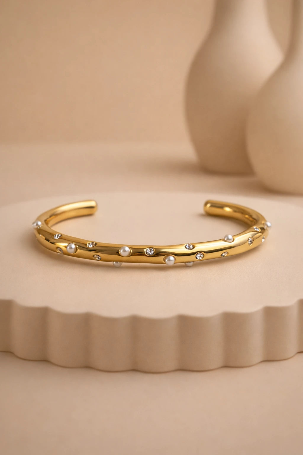Pearl Spark Gold Cuff