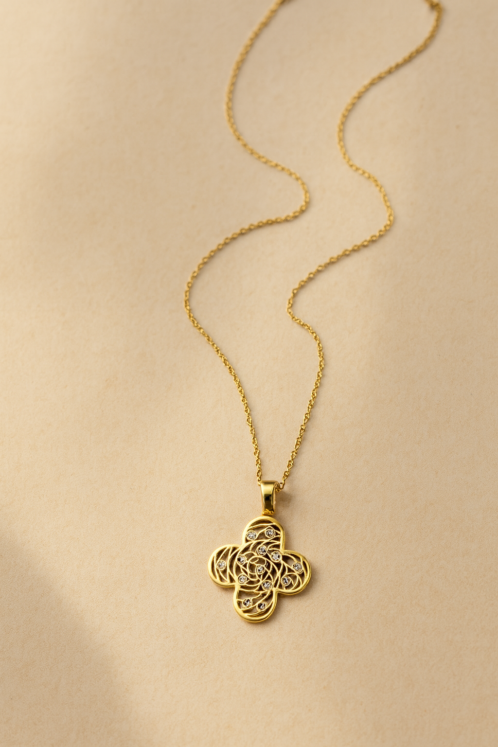 Roselune Ornate Clover Necklace