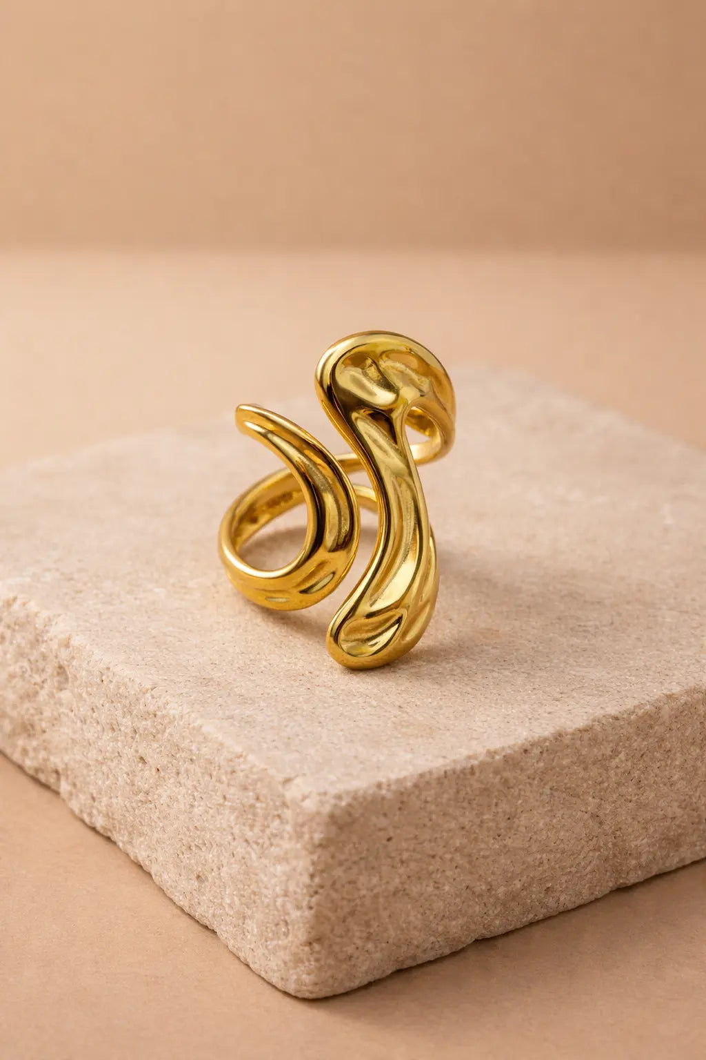 Seraphina Wave Ring