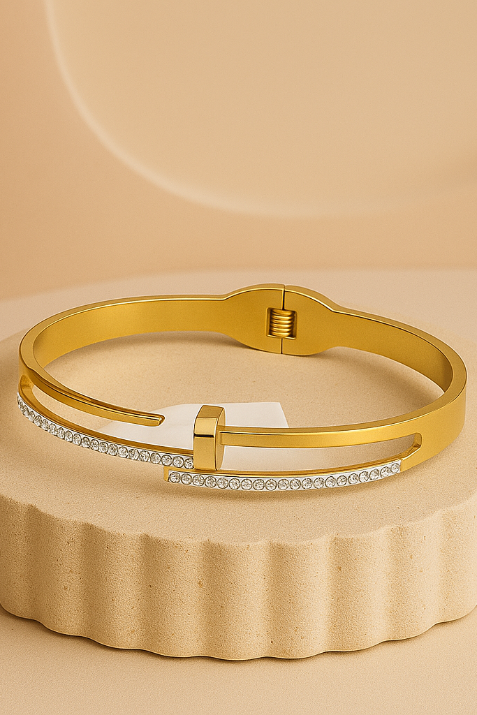 Velora Bangle