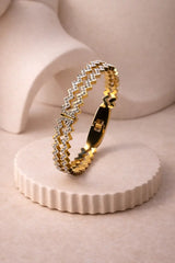 Zigara Luxe Crystal Bangle