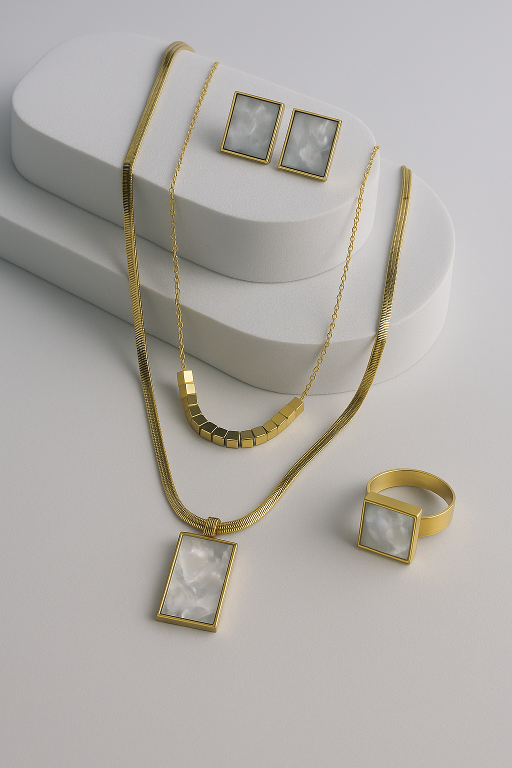 Amarise Heritage Necklace Set