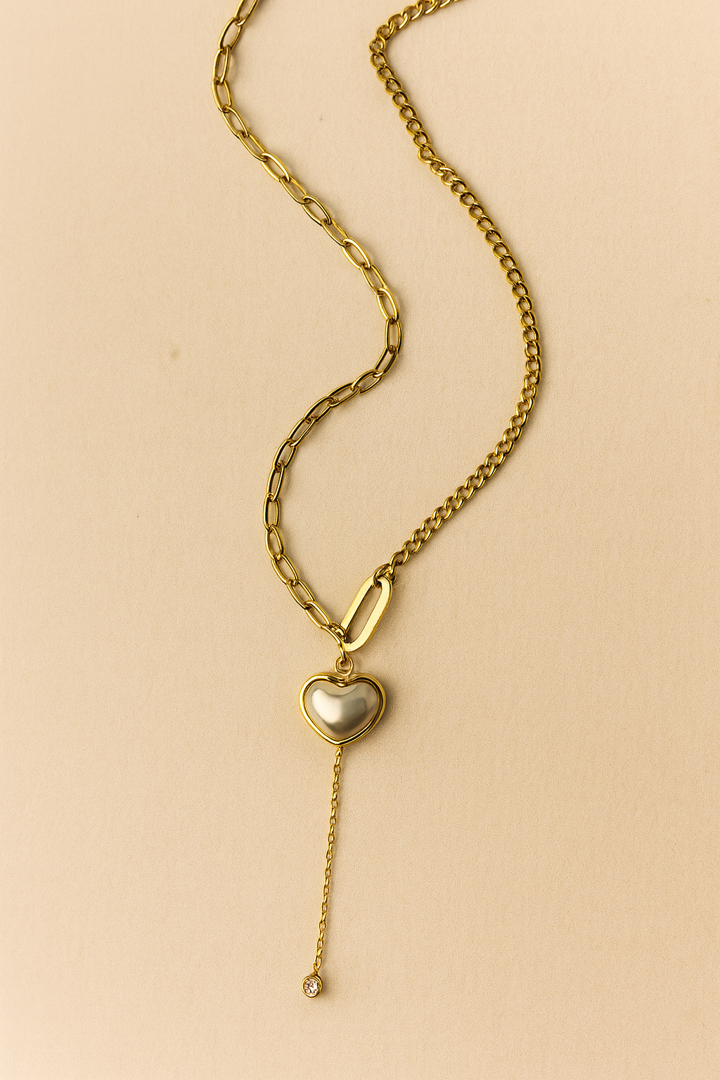 Élora HeartDrop Lariat Necklace
